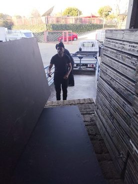 Crew ramp load-in