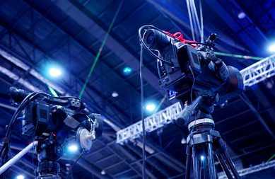 Public event production rigging
